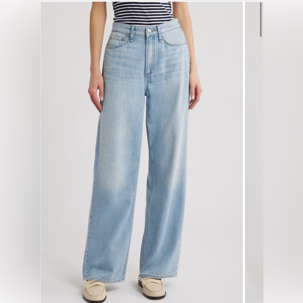 Logan low rise wide leg jean blossom color size 27